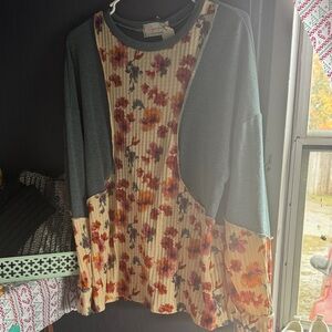 Sugarfox Blue and Orange Knit Top